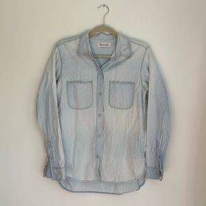 Madewell light chambray button up